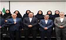 مدیر عامل بیمه دی در اولین نشست با مدیران امور مشتریان 6شرکت بیمه ای مطرح کرد: شرکتهای بیمه ای، دستاوردهای موفق خود را با سایر شرکت‌ها به اشتراک بگذارند
