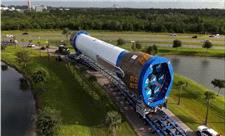 موشک «نیو گلن» برای سفر به مریخ از انبار بیرون آورده شد