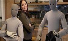این ربات انسان‌نما اتاق را مرتب و لباس‌ها را تا می‌کند