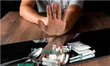 چگونه روابط انسانی از وسوسه مصرف مواد جلوگیری می‌کند