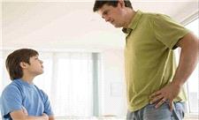 رفتارهای خودآسیب‌رسان نوجوانان؛ نقش خانواده و اعتیاد به اینترنت