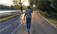 کی پیاده‌روی کنیم لاغر می‌شویم؟