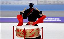 پای روبات های انسان نما به تلویزیون چین باز شد