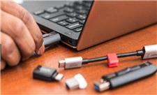 اخطار: هر چیزی را به پورت USB لپ‌تاپ خود وصل نکنید!