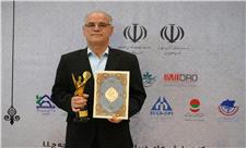 در دهمین اجلاس سراسری رضایتمندی مشتری، تندیس زرین اعتماد مشتری به بیمه دی رسید