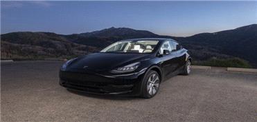 تولید برخی خودروهای برقی تسلا متوقف می‌شود
