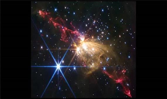 عکس «جیمز وب» از ستاره‌ای با یک مشعل کیهانی