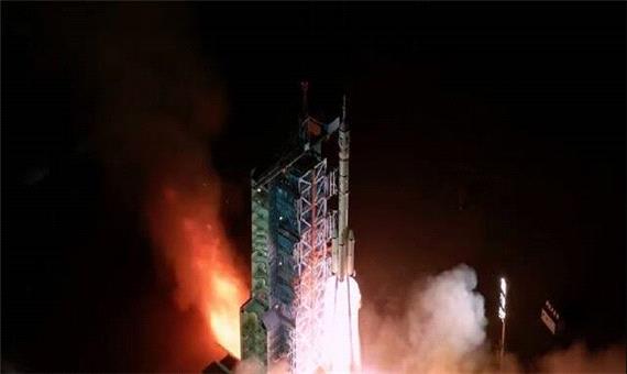 فضانوردان چین برای اقامت 6 ماهه به فضا رفتند