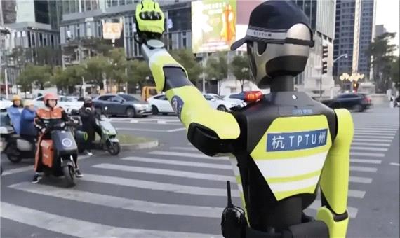 اگر ربات دستور ایست بدهد، به حرفش گوش می‌کنید؟