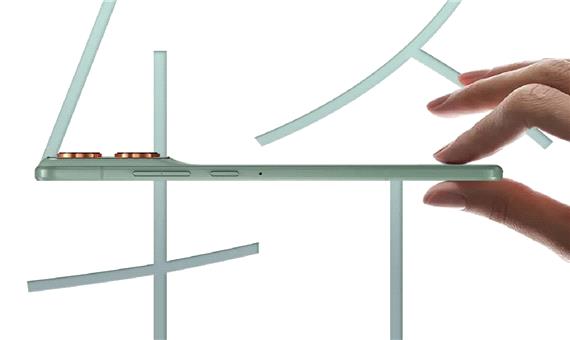 گوشی باریک و حرفه‌ای موتورولا دوربین زوم پریسکوپی خواهد داشت