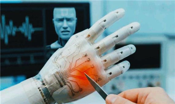 ربات‌هایی که می‌توانند با پوست الکترونیکی، درد را احساس کنند