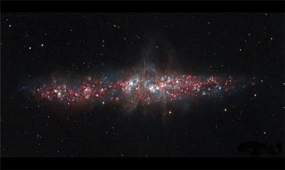 عکس روز ناسا از «کهکشان رشته مروارید»