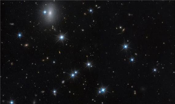 شکار کهکشان شبح‌وار؛ هابل جرمی مرموز با 99٫9 درصد ماده تاریک را رصد کرد