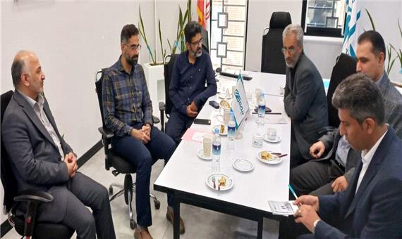بازدید مدیرعامل بیمه دی از شعبه کاشان؛ تمرکز بر ارتقای عملکرد و تقویت تعاملات اجتماعی