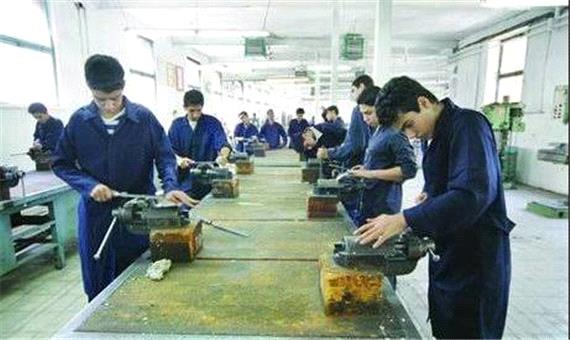 برنامه درسی هنرستان‌های فنی‌وحرفه‌ای نیازمند بازنگری جدی است | آخرین خبر