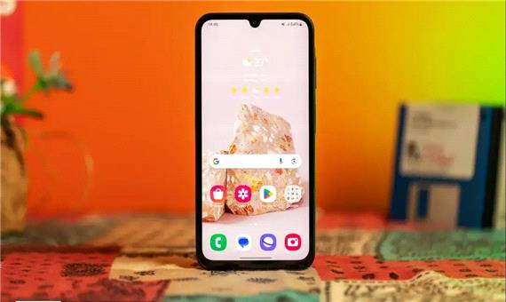 یکی از ارزان‌ترین گوشی‌های سامسونگ به One UI 9 آپدیت شد