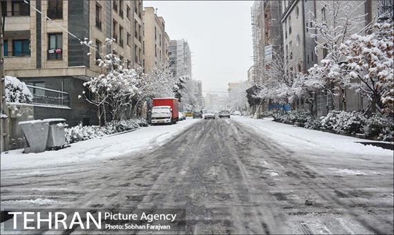 کاهش دمای تهران تا 8 درجه/ بارش برف و باران