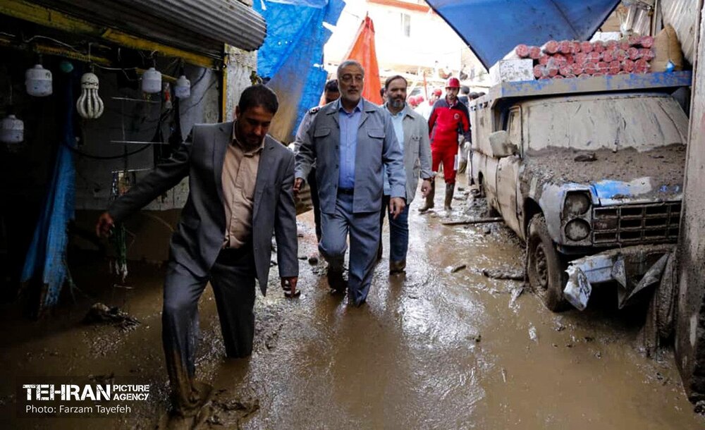 سیاست و بازاریابی