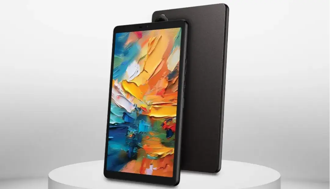 نمایشگر تبلت جدید تی‌سی‌ال شبیه کاغد است و تصاویر سیاه و سفید نشان می‌دهد